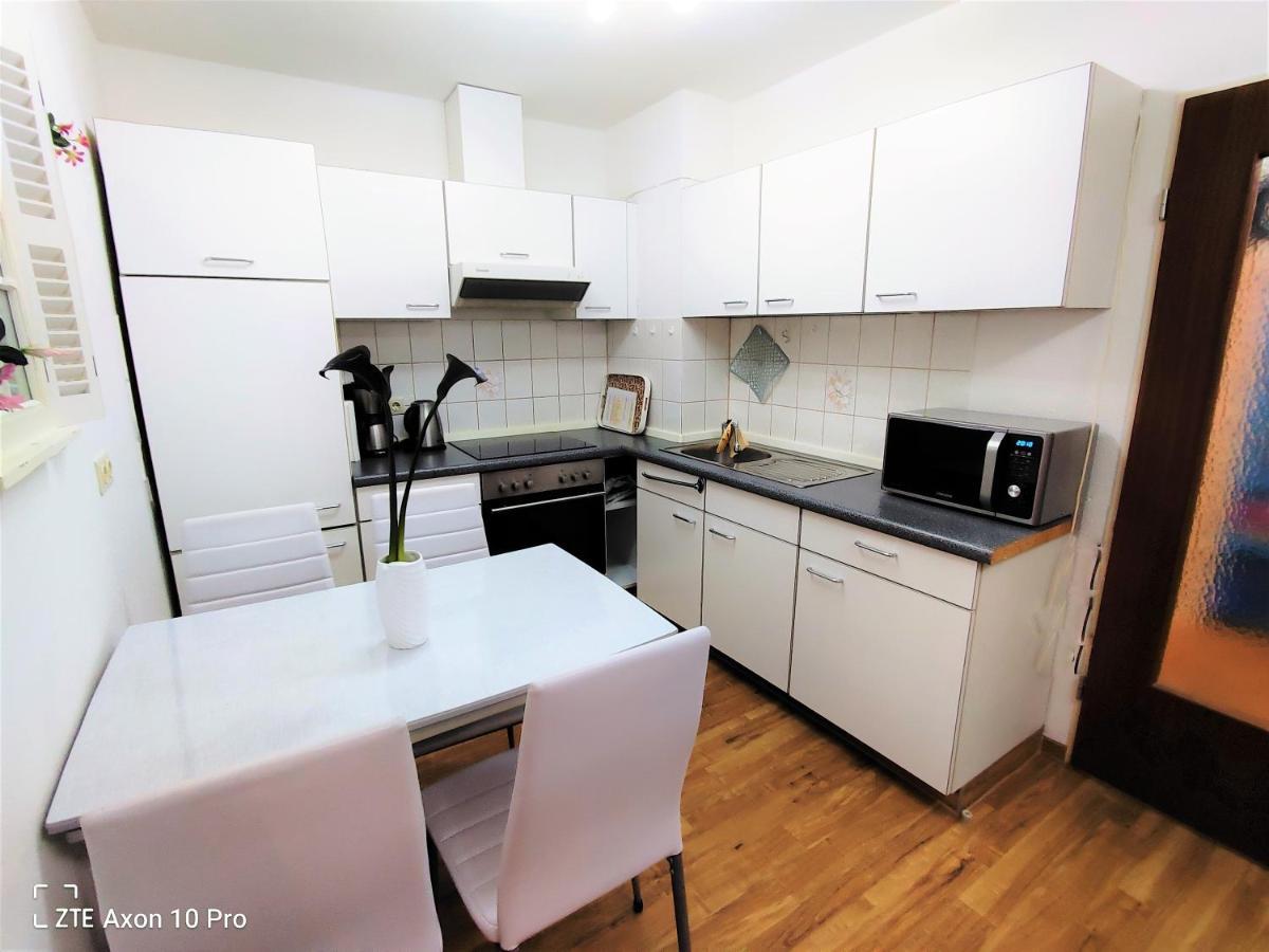 Bodensee Friedrichshafen City Apartment "Lara" Esterno foto
