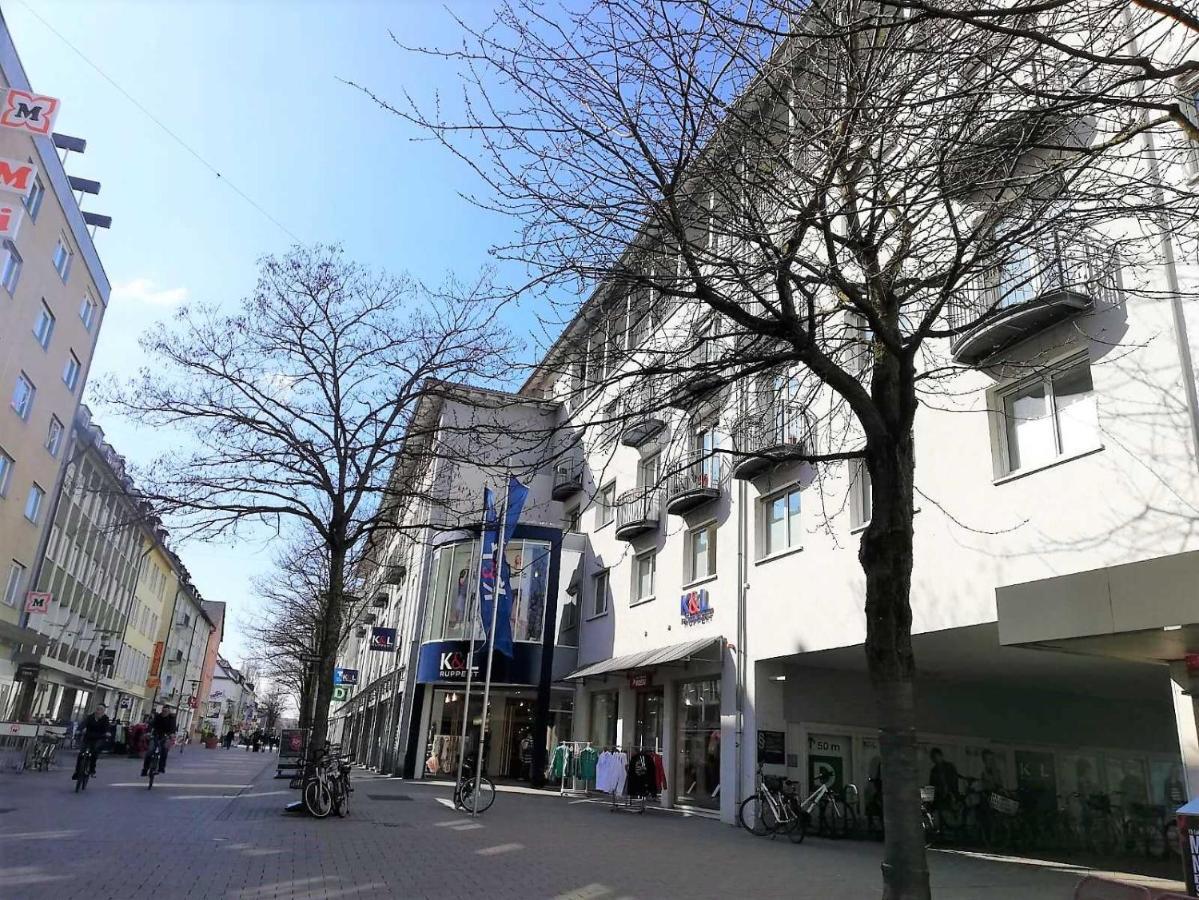 Bodensee Friedrichshafen City Apartment "Lara" Esterno foto