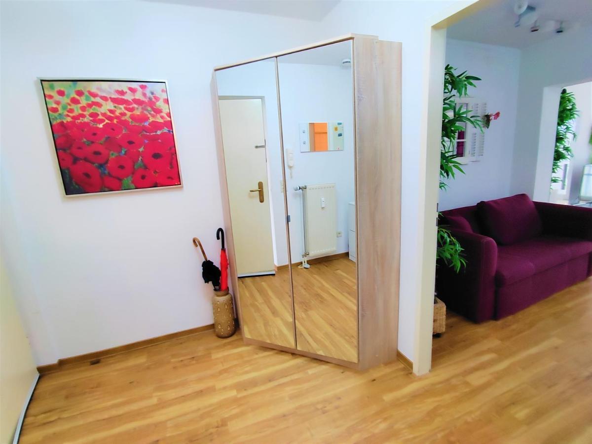 Bodensee Friedrichshafen City Apartment "Lara" Esterno foto
