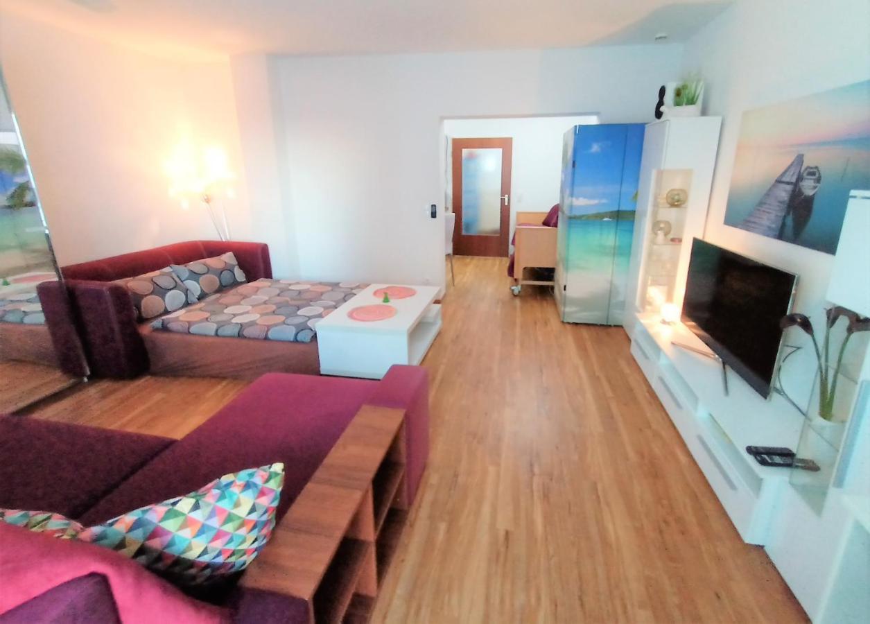 Bodensee Friedrichshafen City Apartment "Lara" Esterno foto